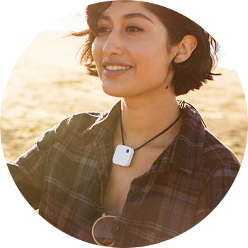Narrative Clip 2 White necklace