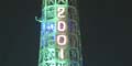 Yokohama Marine Tower visade vad klockan var: år 2001.